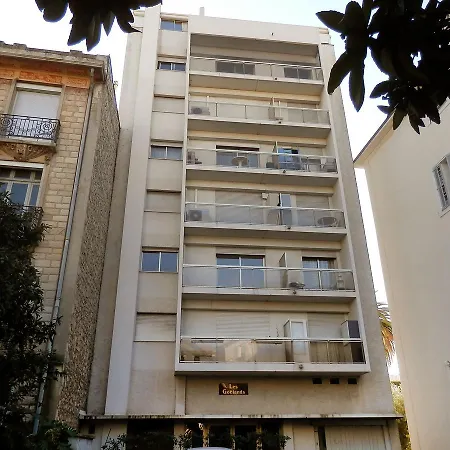 Les Goelands Apartment *